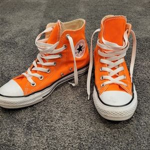 Bright Orange Converse High Tops WO'S Size 7 MENS Size 5